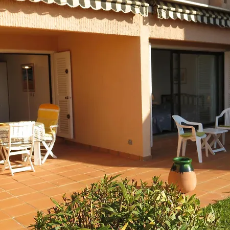 Apartment 4 Pieces Avec Garage Et Piscine, Accepte Petits Animaux Sainte-Maxime