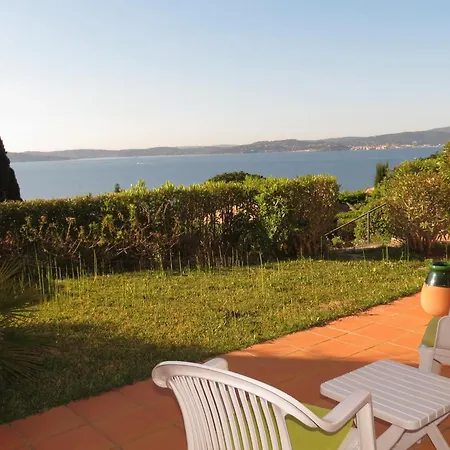 4 Pieces Avec Garage Et Piscine, Accepte Petits Animaux - Fr-1-780-68 *