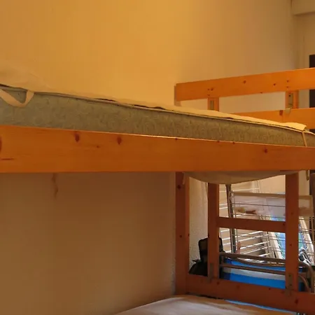 דירה 4 Pieces Avec Garage Et Piscine, Accepte Petits Animaux - Fr-1-780-68 *